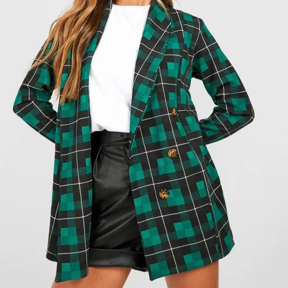 Blazer - Picture 1 of 3